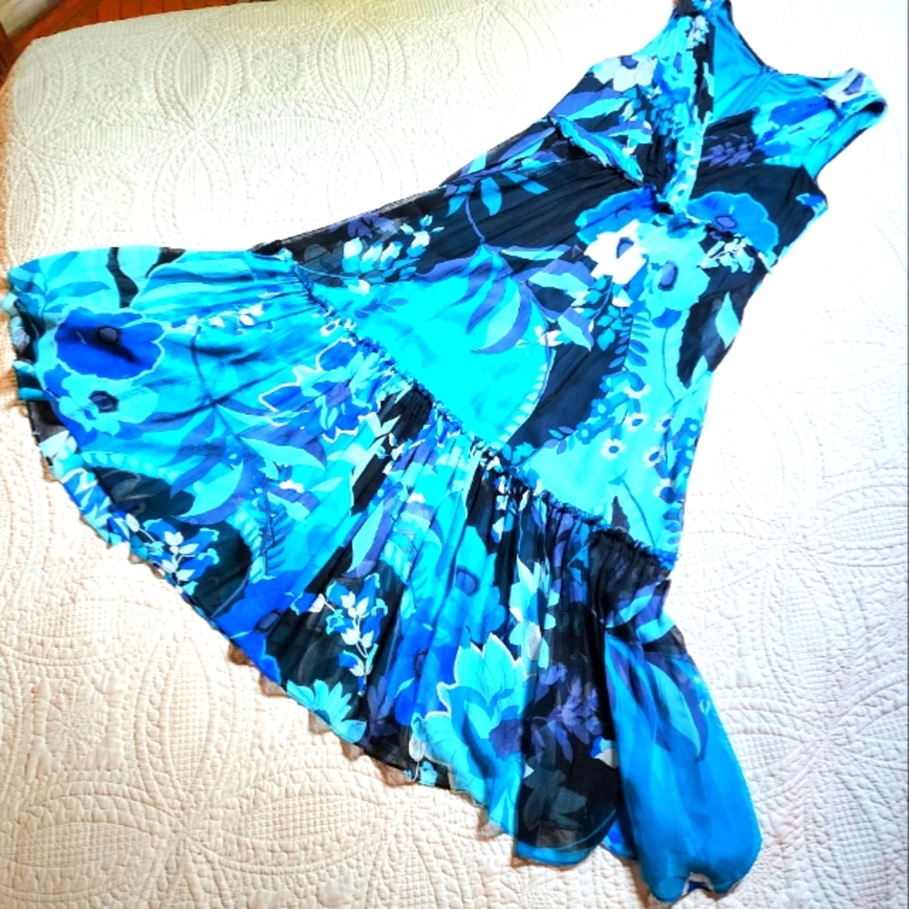 Elie Tahari Vibrant Teal Blue and Black Dress
